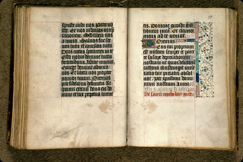 Heures - Page décorée