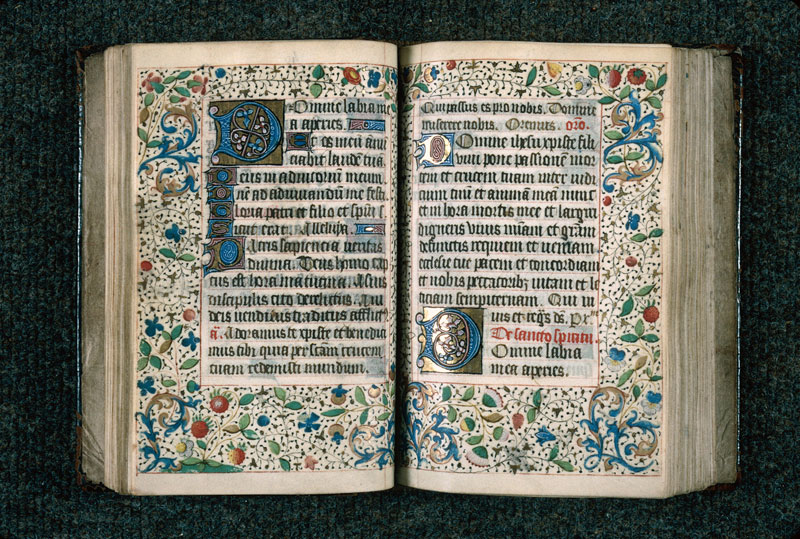 Heures - Pages décorées