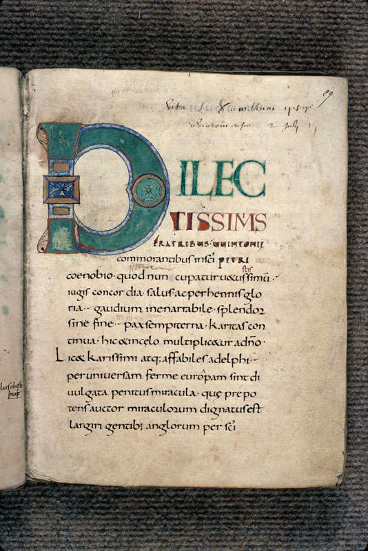 Vitae sanctorum - Initiale ornée_0