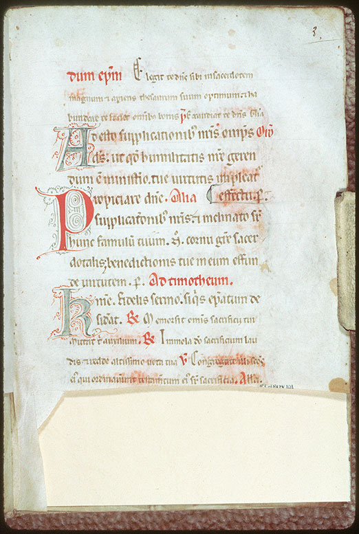 Pontifical - Initiales filigranées