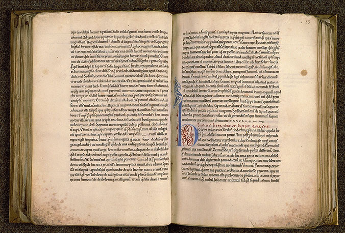 Recueil patristique - Initiale de couleur ornée_1