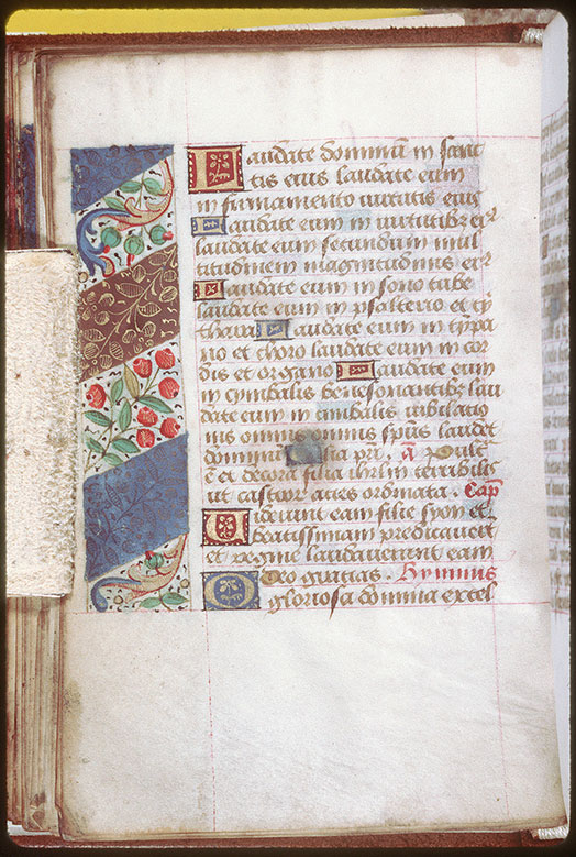 Heures - Page décorée