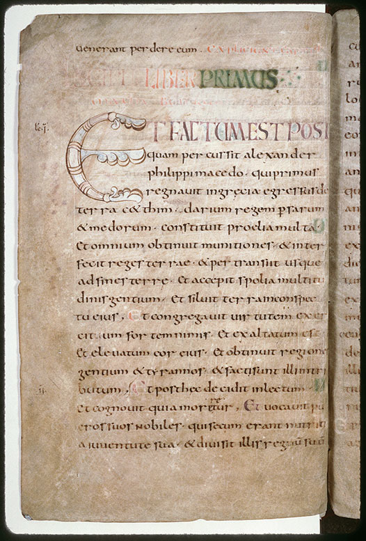 Bible - Initiale ornée_0