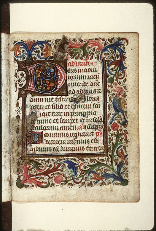 Heures - Page décorée