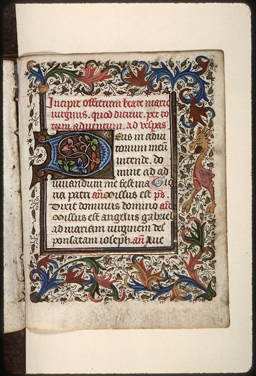 Heures - Page décorée