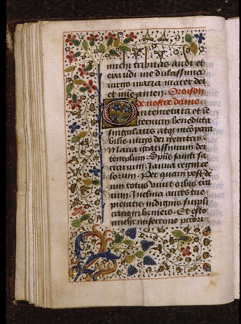 Heures - Page décorée