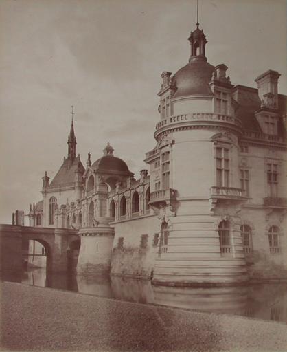 Chantilly : la tour du Connétable et la Galerie de la chapelle. 1885. 81, A Chalot, 1885