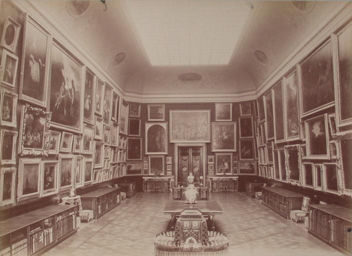 Chantilly, la galerie de peinture vue du côté de la galerie des Cerfs, A Chalot, 1885
