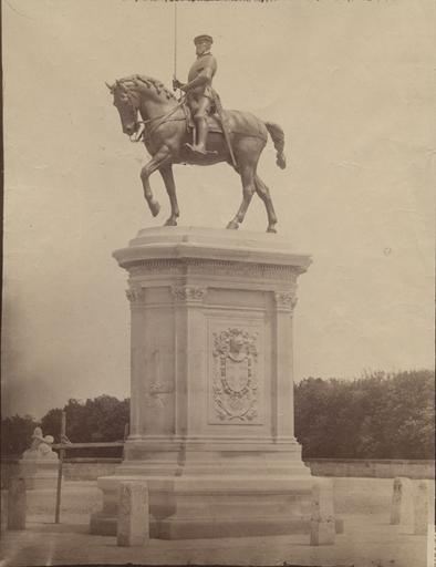 Statue du Connétable, A Chalot, 1885