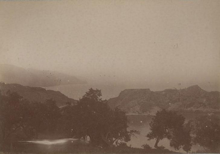Vue prise de Taormina, Sicile. 20 avril 1885_0