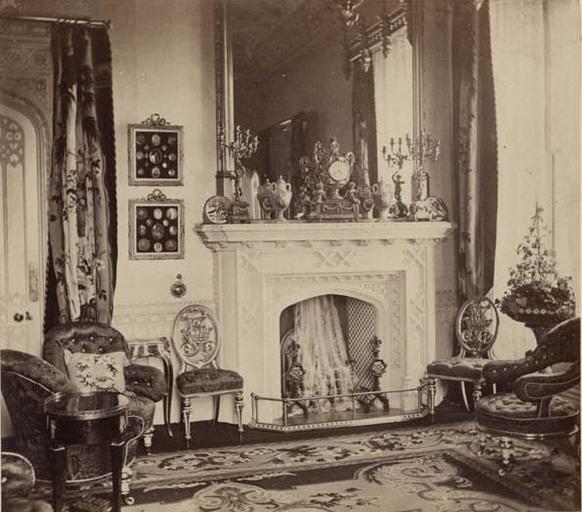 Strawberry Hill. Ante Room_0