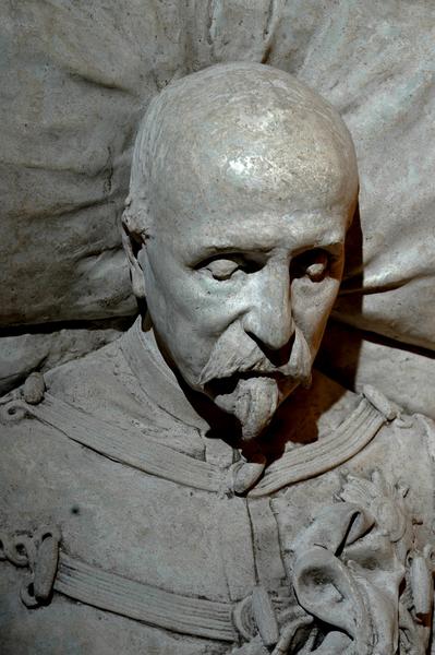 Monument funéraire de Henri d'Orléans, duc d'Aumale (1822-1897), gisant_1