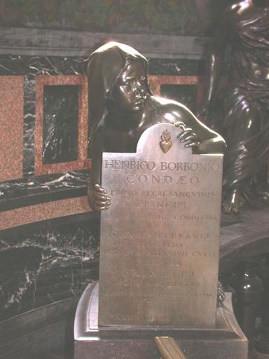 Génie portant une plaque commémorative_0