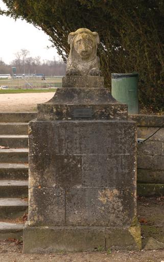 Lionne, Emile Jonchery, 1901