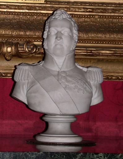 Buste de Louis-Philippe Ier (1773-1850) , en buste, en uniforme, portant la Légion d'honneur_0