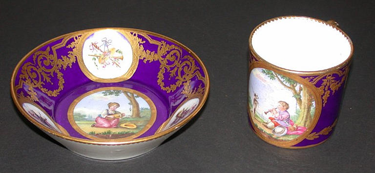 Tasse (cylindrique), soucoupe_0