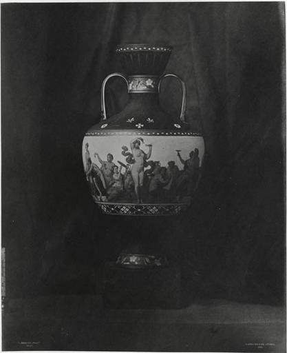 Vase de Sèvres : vase étrusque de Naples.1855, Louis Rémy Robert, 1855