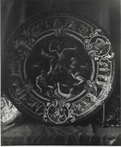 Vase de Sèvres : coupe émaillée sur métal (INV No 196 ou 197 2).1855, Louis Rémy Robert, 1855