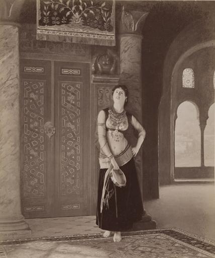 L'Almée de J.L. Gérôme_0