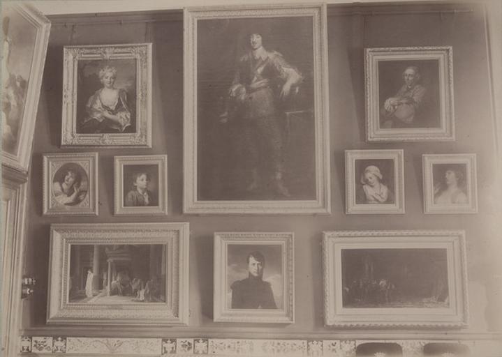 Chantilly : détail des oeuvres dans les salles du Musée. 984, A Chalot, 4e quart 19e siècle