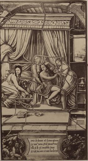 Vitrail de la Galerie de Psyché au château de Chantilly, provenant d'Ecouen : Psyché coiffe ses cheveux. 13_0