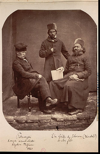 Pétrowejki savant naturaliste et un Guèbre de Téhéran et son fils_0
