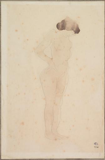 FEMME NUE DEBOUT, DE TROIS-QUARTS ET LES MAINS AUX HANCHES_0