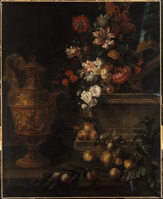 AIGUIERE D'OR, FLEURS ET FRUITS_0