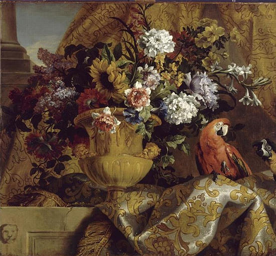 VASE D'OR AVEC DES FLEURS ET DES PERROQUETS_0