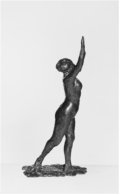 DANSEUSE S'AVANCANT LES BRAS LEVES, PREMIERE ETUDE_1