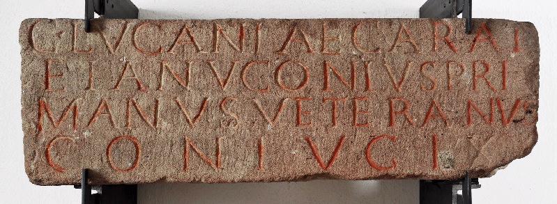 Inscription, fragment, 3e siècle