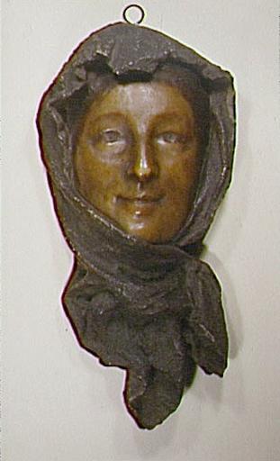 Masque de femme enveloppée dans un châle noir, Jean-Désiré Ringel D'illzach, 2e moitié 19e siècle, 1er quart 20e siècle