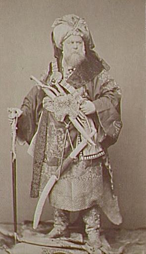 Portrait de Franz von Seitz en costume oriental_0