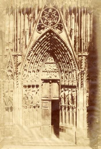 Portail latéral gauche du massif occidental de la cathédrale de Strasbourg., Henri Le Secq, 1851