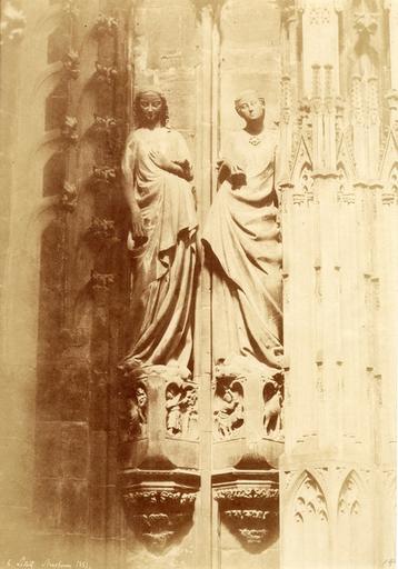 Cathédrale de Strasbourg, deux vierges folles._0