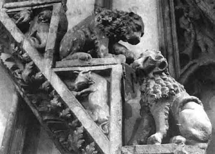 Douze lionceaux, 4e quart 13e siècle
