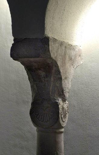 Tailloir (d'un cloître roman)_0