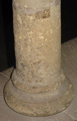 colonne;base, 3e quart 12e siècle