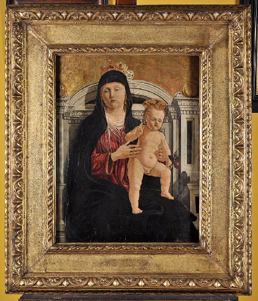 Vierge à l'Enfant_0
