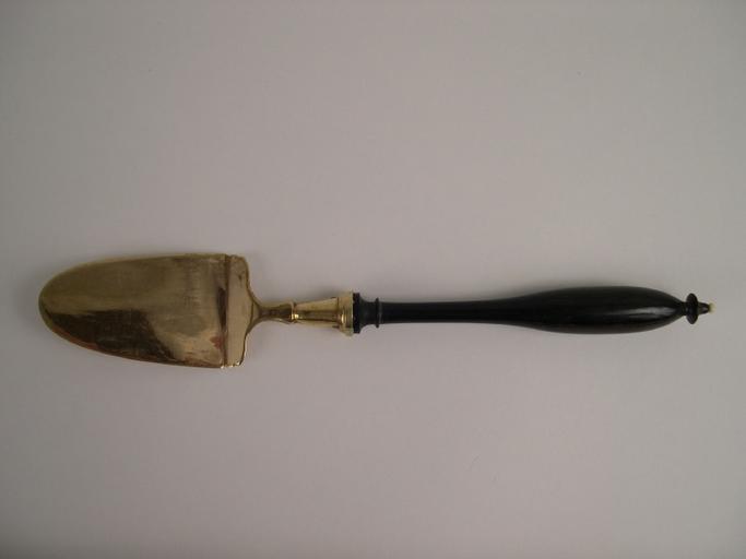 Pelle de service_1