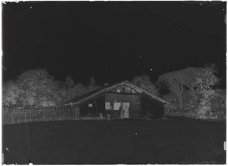 Maison - Not (Sabres) (Titre attribué)_1