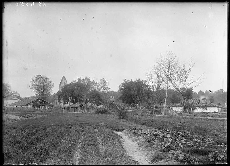 Vue du Bourg de Trensacq (Landes) (Titre attribué)_0