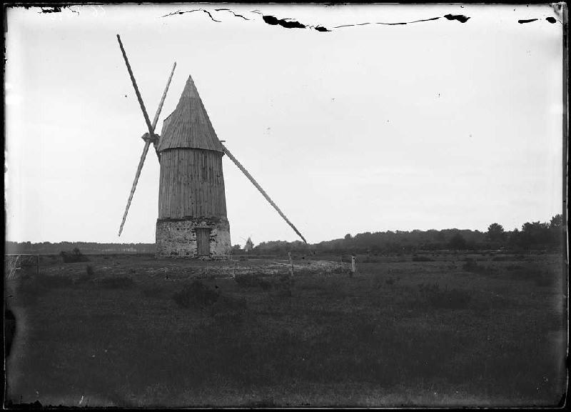 Moulin à vent, étang de Parentis - Bernatets-Pelic (Biscarrosse) (Titre attribué)_0
