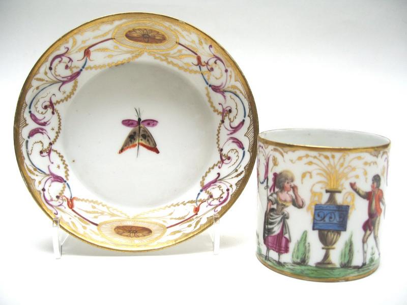 Tasse, soucoupe_0