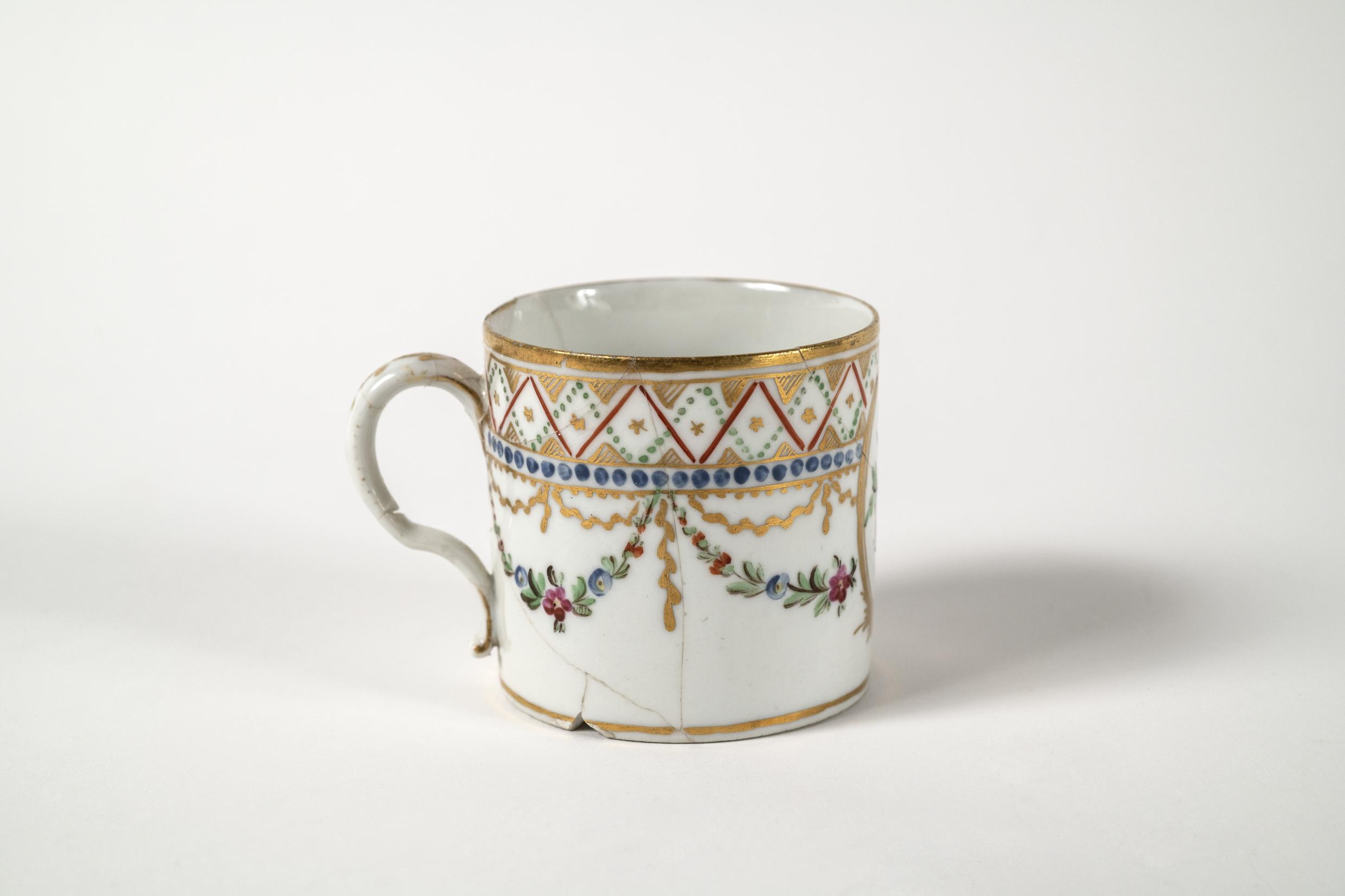 Tasse et sa soucoupe_1