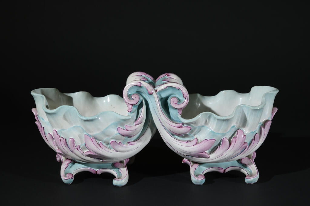 Coupe, décor rocaille_0