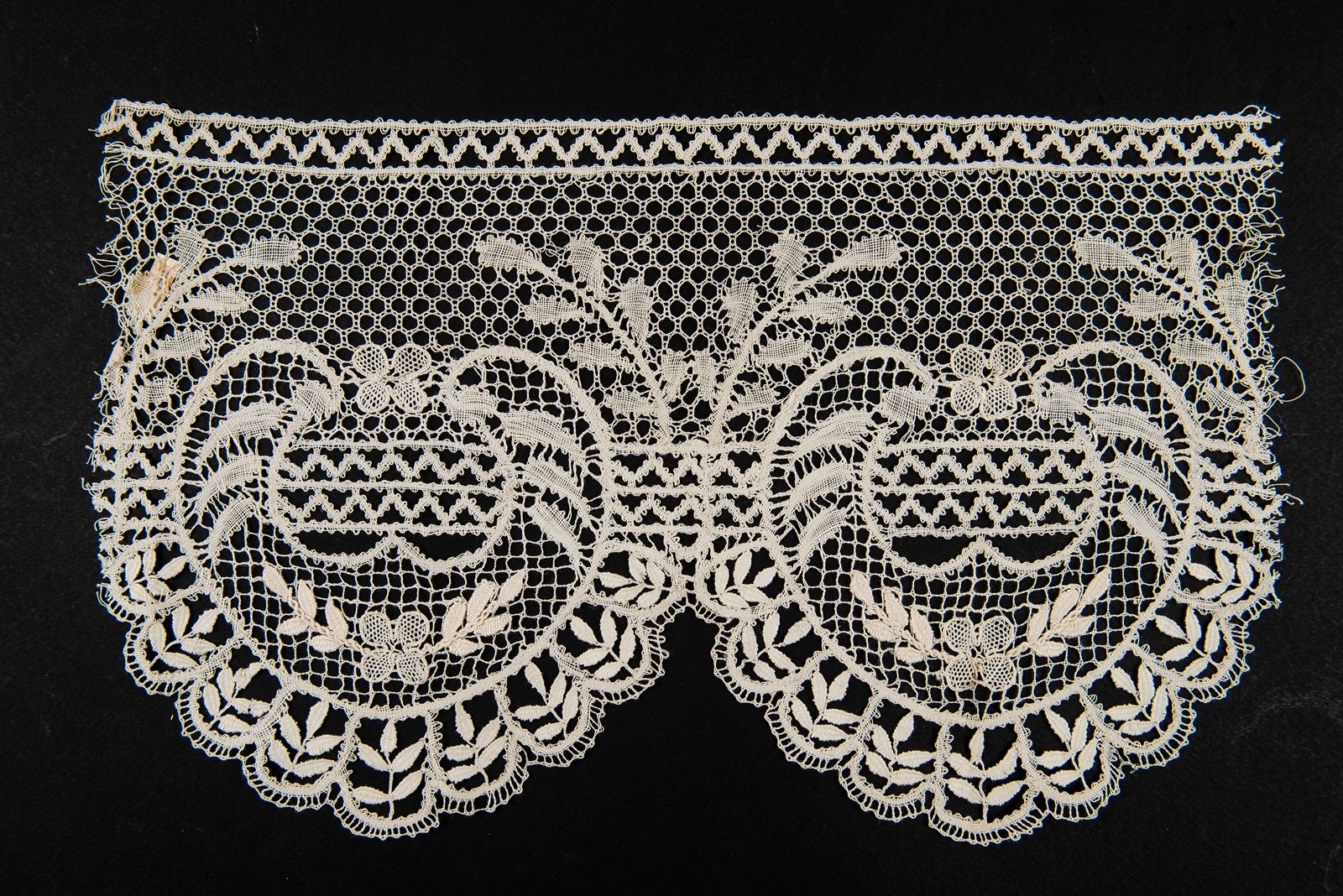 Échantillon de dentelle_0