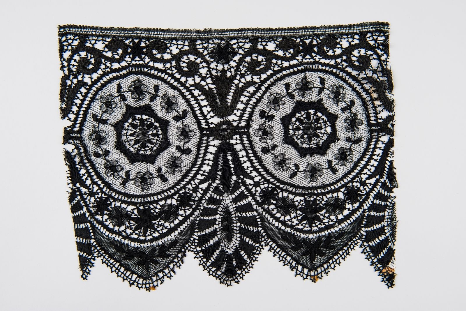 Échantillon de dentelle_0