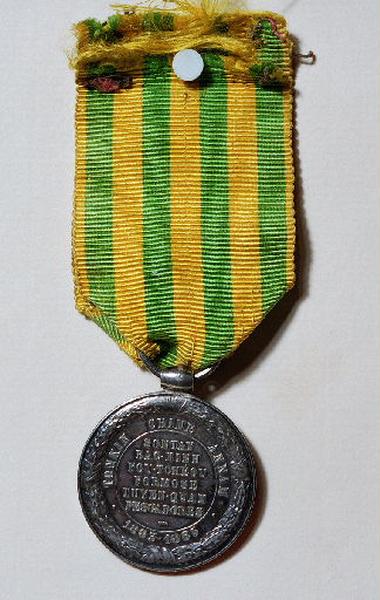 Médaille des campagnes du Tonkin - Chine (Campagnes de 1883, 1884, 1885. )_1