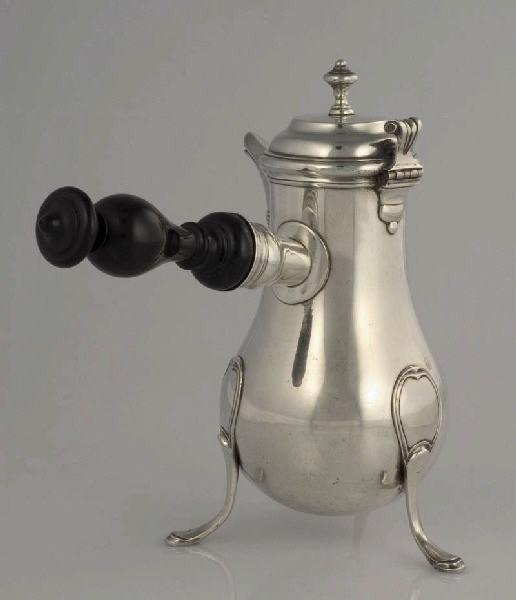 Cafetière, verseuse (tripode)_1